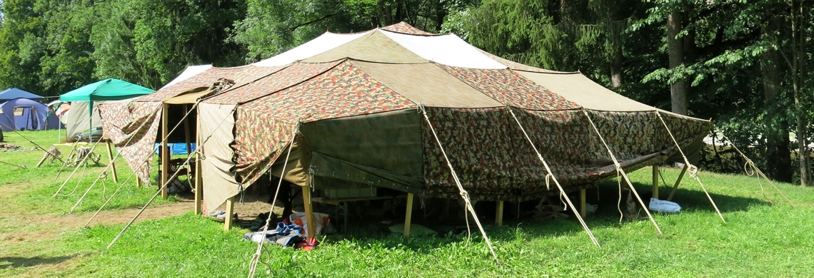 Zelt in einem Jugendlager